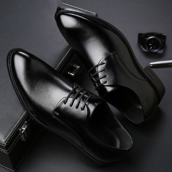 black men suit shoes party men's dress shoes italian leather zapatos formal shoes men office social masculino
black men suit shoes party men's dress shoes italian leather zapatos formal shoes men office social masculino