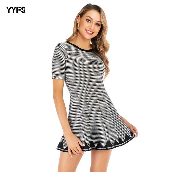womens designer fun black and white knit plaid skirt dress high waist a word british college wind skirt, Black;gray
womens designer fun black and white knit plaid skirt dress high waist a word british college wind skirt, Black;gray