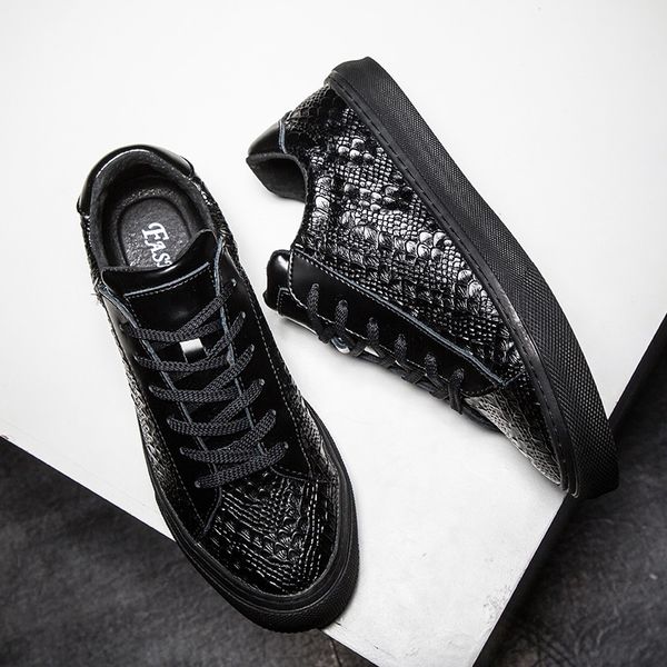 men's leather shoes casual men's shoes autumn white black sneakers breathable work outdoor comfortable leather
men's leather shoes casual men's shoes autumn white black sneakers breathable work outdoor comfortable leather