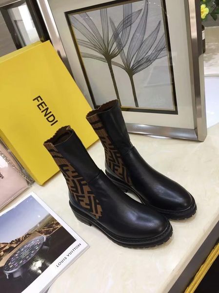 2019j luxury designer mid boots flat heel fashion boots,cowhide stitching elastic knitting retro motorcycle boots size 35-41
2019j luxury designer mid boots flat heel fashion boots,cowhide stitching elastic knitting retro motorcycle boots size 35-41