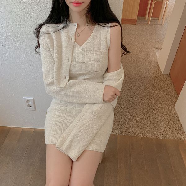 2020 autumn summer two piece set women crop dress set women ensemble femme 2 piece sets womens outfits tracksuit ropa mujer, White
2020 autumn summer two piece set women crop dress set women ensemble femme 2 piece sets womens outfits tracksuit ropa mujer, White