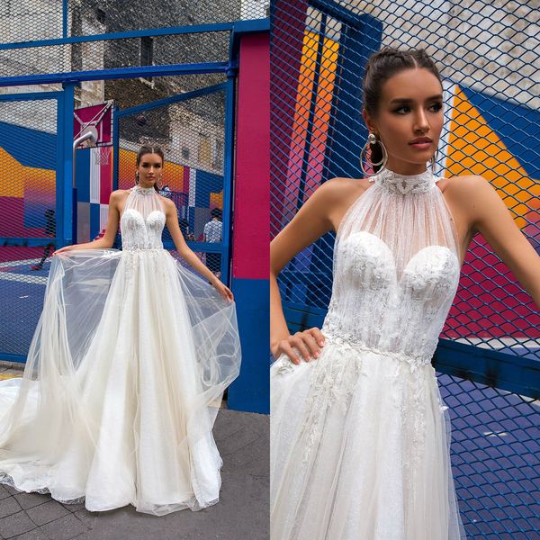 2020 wedding dress a-line halter sleveless appliqued lace ruched court train bridal dress illusion custom made robes de mariée, White
2020 wedding dress a-line halter sleveless appliqued lace ruched court train bridal dress illusion custom made robes de mariée, White
