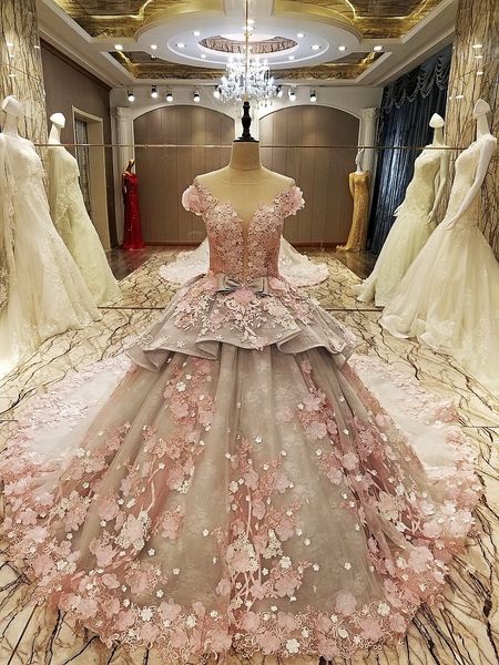 2020 tiktok autumn autumn dress with the same big size dress, custom dinner, fine host, grey long dress, White
2020 tiktok autumn autumn dress with the same big size dress, custom dinner, fine host, grey long dress, White