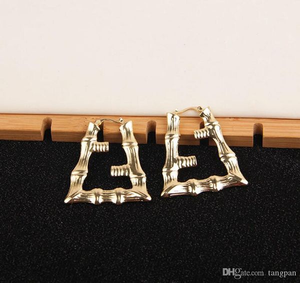 2020 new star exaggerated earrings positive and negative double letter tide take large ear ring bamboo shape fast delivery, Golden;silver 
2020 new star exaggerated earrings positive and negative double letter tide take large ear ring bamboo shape fast delivery, Golden;silver