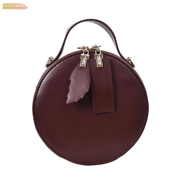 brand crocodile pattern women round handbag designer vintage small shoulder messenger bag ladies fashion evening clutch 2020 new
brand crocodile pattern women round handbag designer vintage small shoulder messenger bag ladies fashion evening clutch 2020 new