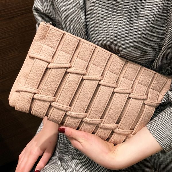 women day clutches pu leather envelope knitting messenger bag praty evening bag handbags purses
women day clutches pu leather envelope knitting messenger bag praty evening bag handbags purses