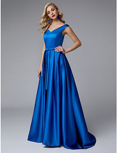 capped v neck satin a line bridesmaid dresses 2020 floor length wedding guest gowns lace up formal dress simple, White;pink 
capped v neck satin a line bridesmaid dresses 2020 floor length wedding guest gowns lace up formal dress simple, White;pink