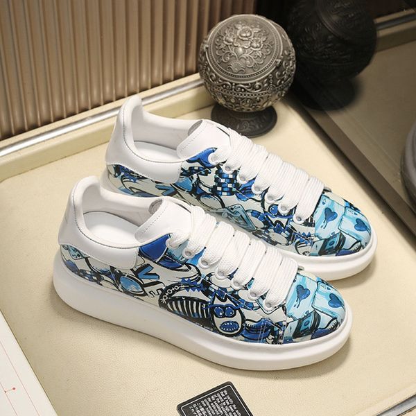 20ss luxury women's shoes casual fashion sneaker flat platform stretch fabric ladies shoes 2019 new mesh lace-up high quality, Black
20ss luxury women's shoes casual fashion sneaker flat platform stretch fabric ladies shoes 2019 new mesh lace-up high quality, Black