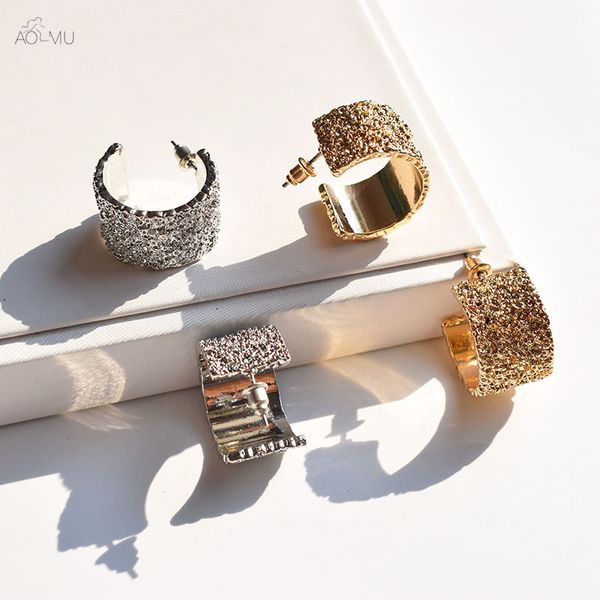 aomu fashion simple japanese korean c-shaped curved metal gold silver irregular surface stud earrings for women gifts jewelry, Golden;silver 
aomu fashion simple japanese korean c-shaped curved metal gold silver irregular surface stud earrings for women gifts jewelry, Golden;silver