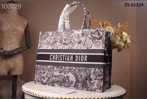 luxury s women bags handbag Famous designer handbags Ladies handbag Fashion tote bag women's shop bags backpack 23
luxury s women bags handbag Famous designer handbags Ladies handbag Fashion tote bag women's shop bags backpack 23