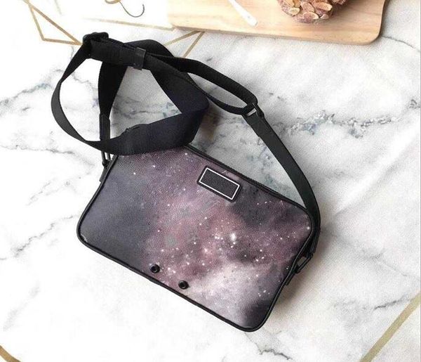 star designer shoulder bag for alpha men fashion real leather with logo totes messenger bags galaxy canvas wallet m44165 m43918
star designer shoulder bag for alpha men fashion real leather with logo totes messenger bags galaxy canvas wallet m44165 m43918