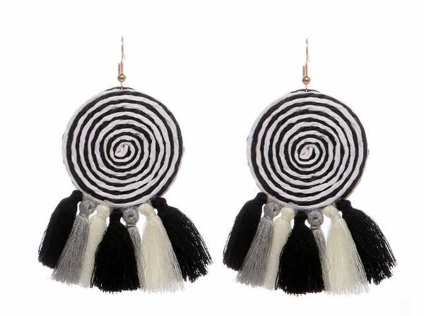 new european and american popular bohemian style retro tassel earring simple personality fashion classic elegant, Silver
new european and american popular bohemian style retro tassel earring simple personality fashion classic elegant, Silver