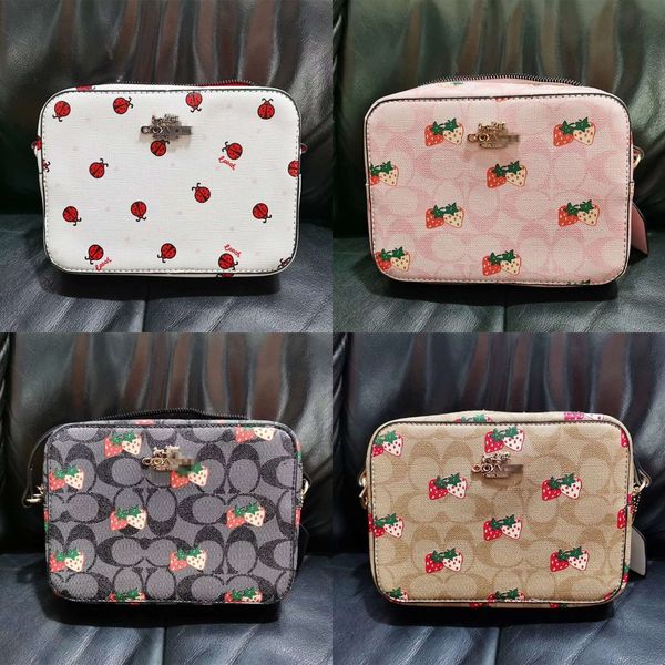 2020co camera shoulder new ach/konka chi women's strawberry printing horse camera small shoulder bag crossbody bag, White
2020co camera shoulder new ach/konka chi women's strawberry printing horse camera small shoulder bag crossbody bag, White
