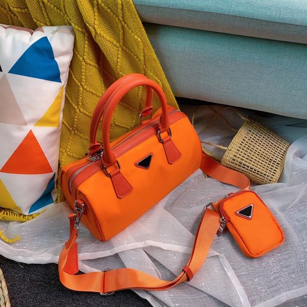 fashion designer luxury shoulder bag pillow women men simple handbag cfy20042445
fashion designer luxury shoulder bag pillow women men simple handbag cfy20042445