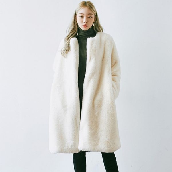 liva girl white warm fur long sleeve o-neck jacket winter fashion women faux fur furry coat outerwear overcoat plus size 3xl, Black
liva girl white warm fur long sleeve o-neck jacket winter fashion women faux fur furry coat outerwear overcoat plus size 3xl, Black