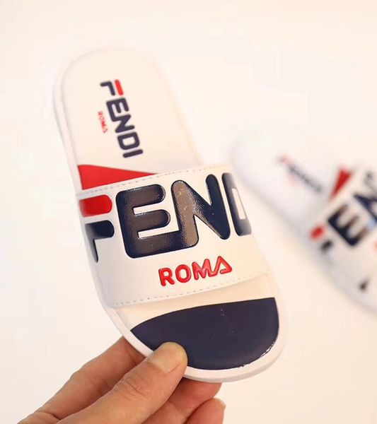 Newest Branded Kids Leather Letter Print Slippers Fashion Boy Girl Rubber Sole Non-slip Beach Slide Sandal
Newest Branded Kids Leather Letter Print Slippers Fashion Boy Girl Rubber Sole Non-slip Beach Slide Sandal