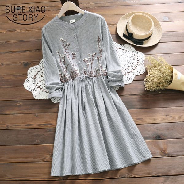 2019 new casual vintage lady dress long sleeve striped floral mid-length women dress summer o-neck sweet women clothes 4864 50, Black;gray
2019 new casual vintage lady dress long sleeve striped floral mid-length women dress summer o-neck sweet women clothes 4864 50, Black;gray