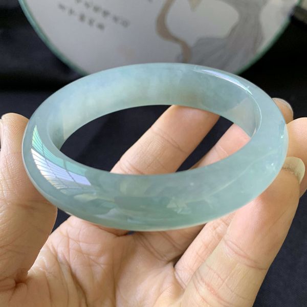 certificate natural burmese jadeite a-grade light green 54mm-62mm bracelet elegant princess jade bracelet gift, Golden;silver
certificate natural burmese jadeite a-grade light green 54mm-62mm bracelet elegant princess jade bracelet gift, Golden;silver