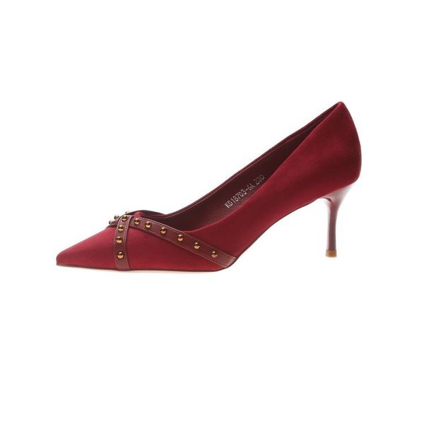 2019 new style women's shoes belt decoration shoes rivet thin heeled rubber suede low-cut work women's high-heeled wholesa, Black
2019 new style women's shoes belt decoration shoes rivet thin heeled rubber suede low-cut work women's high-heeled wholesa, Black