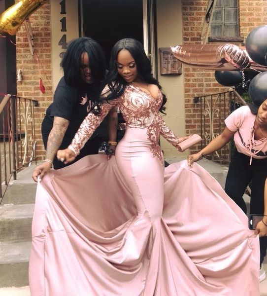 fashion sparkly mermaid lace prom dresses v neck long sleeves appliqued formal dress sweep train satin custom made evening gowns, Black 
fashion sparkly mermaid lace prom dresses v neck long sleeves appliqued formal dress sweep train satin custom made evening gowns, Black