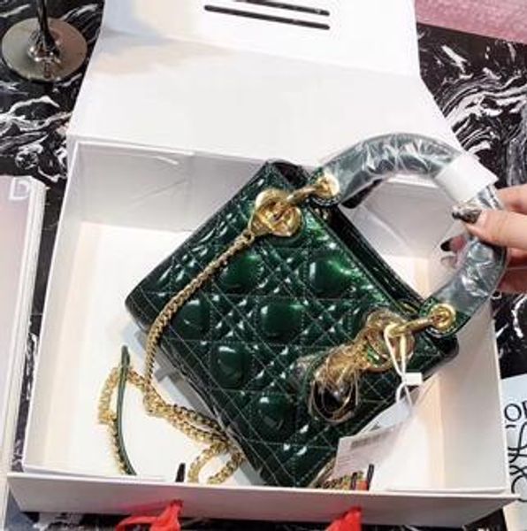 2018 New Summer Trend Girl Korean Version Of The Wild Personality Patent Leather Grid Pattern Mini Shoulder Bag
2018 New Summer Trend Girl Korean Version Of The Wild Personality Patent Leather Grid Pattern Mini Shoulder Bag