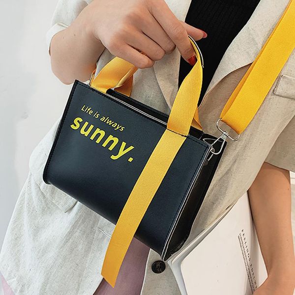 мода письмо сумка женщин pu посыльного кожи сумки на ремне площади crossbody сумки для женщин повседневная zipper bolsas feminina
мода письмо сумка женщин pu посыльного кожи сумки на ремне площади crossbody сумки для женщин повседневная zipper bolsas feminina