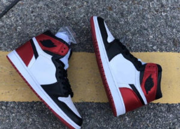 1 атласная wmns black toe backboard 1s chicago красные баскетбольные кроссовки на открытом воздухе для женщин спортивный факел кролик игры к
1 атласная wmns black toe backboard 1s chicago красные баскетбольные кроссовки на открытом воздухе для женщин спортивный факел кролик игры к