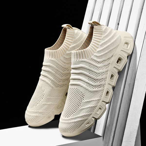 men sneakers fashion flying woven sock shoes men high chunky sneakers damping non-slip shoes casual zapatos
men sneakers fashion flying woven sock shoes men high chunky sneakers damping non-slip shoes casual zapatos