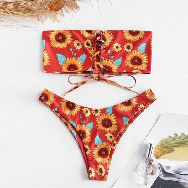 2pcs подсолнечное печати женщины бикини набор бандо ретро упругие high cut купальный костюм плюс размер купальнике low back купальный костюм
2pcs подсолнечное печати женщины бикини набор бандо ретро упругие high cut купальный костюм плюс размер купальнике low back купальный костюм