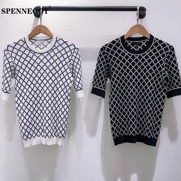 spenneooy designer custom runway female fashion summer knitting pullovers short sleeve plaid knit ladies streetwear sweater, White;black
spenneooy designer custom runway female fashion summer knitting pullovers short sleeve plaid knit ladies streetwear sweater, White;black