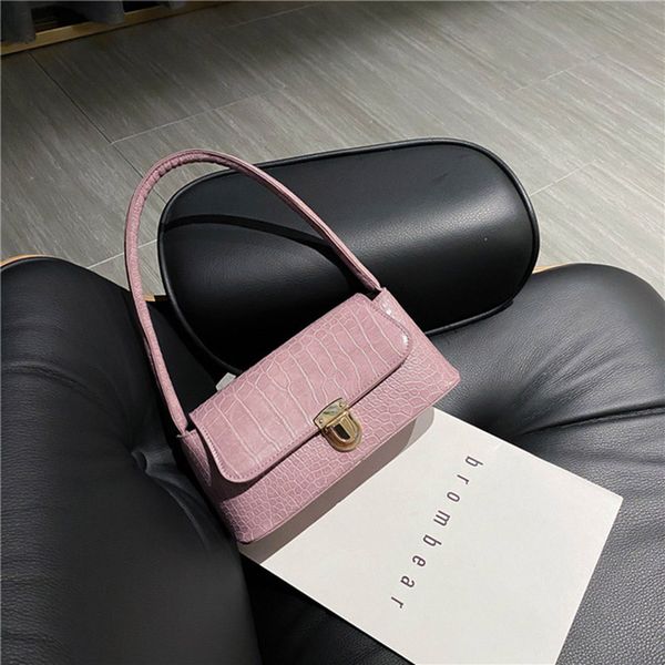luxury crocodile pattern underarm bags for women fashion designer ladies shoulder bags brand pu leather messenger bag female sac
luxury crocodile pattern underarm bags for women fashion designer ladies shoulder bags brand pu leather messenger bag female sac