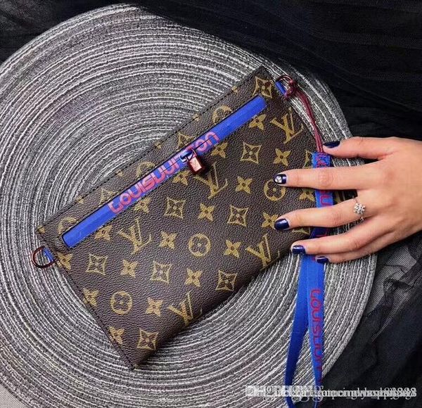 Оптово-Новый замок Женская сумка Высокого качества PU Кожаная женская сумка Messenger
Оптово-Новый замок Женская сумка Высокого качества PU Кожаная женская сумка Messenger