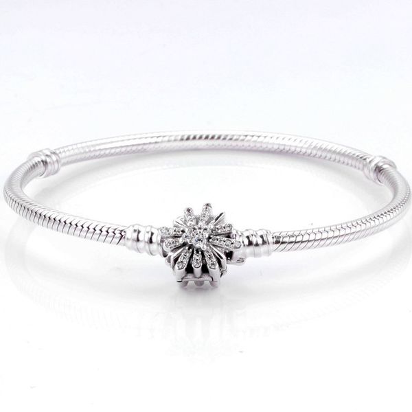 original sparkling star with crystal clasp snake chain bracelet bangle fit 925 sterling silver bead charm diy europe jewelry, Black
original sparkling star with crystal clasp snake chain bracelet bangle fit 925 sterling silver bead charm diy europe jewelry, Black
