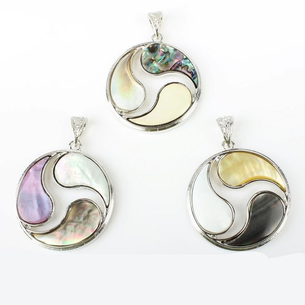 natural shell round brooch natural abalone shell material used for diy necklace jewelry accessories charm, Bronze;silver
natural shell round brooch natural abalone shell material used for diy necklace jewelry accessories charm, Bronze;silver