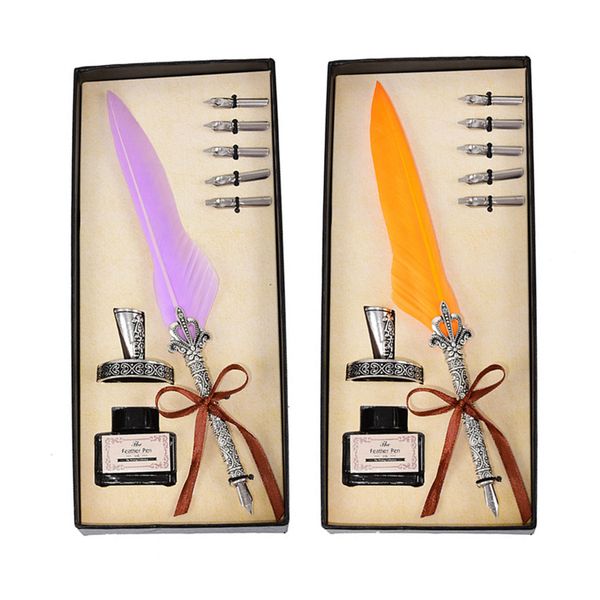 ydnzc 12 цветов нежный европейский ретро перо dip pen красивый праздничный подарок чернильная ручка набор для знака перо свадебный подарок
ydnzc 12 цветов нежный европейский ретро перо dip pen красивый праздничный подарок чернильная ручка набор для знака перо свадебный подарок