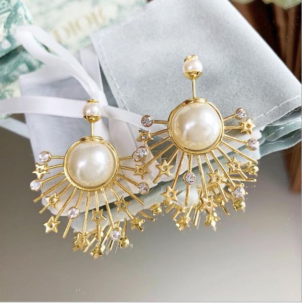 new sun flower size pearl rhinestone earrings female star studded high texture earrings, Golden;silver
new sun flower size pearl rhinestone earrings female star studded high texture earrings, Golden;silver