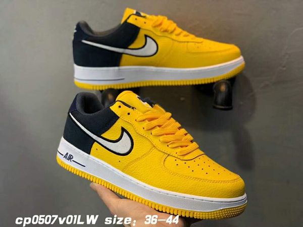 Дизайнерские туфли Мужчины Женщины Высокие Низкие Белые Черные Кроссовки Спорти
Дизайнерские туфли Мужчины Женщины Высокие Низкие Белые Черные Кроссовки Спорти