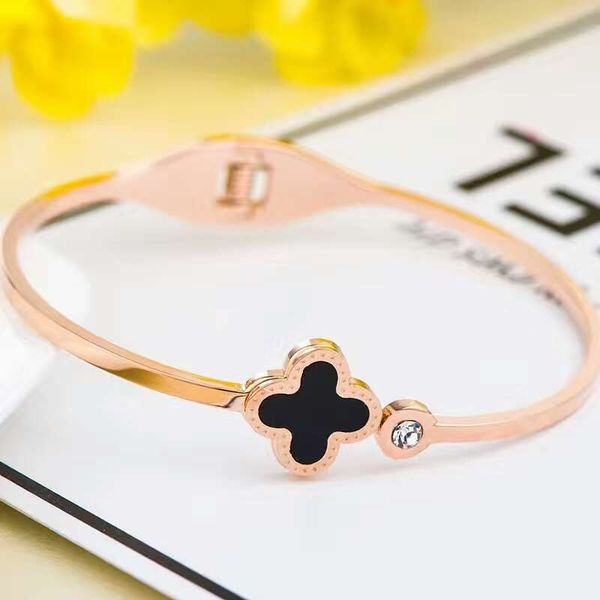 european and american new black color leaf rose gold open bracelet women's fashion bracelet shell glossy bangle accessories
european and american new black color leaf rose gold open bracelet women's fashion bracelet shell glossy bangle accessories