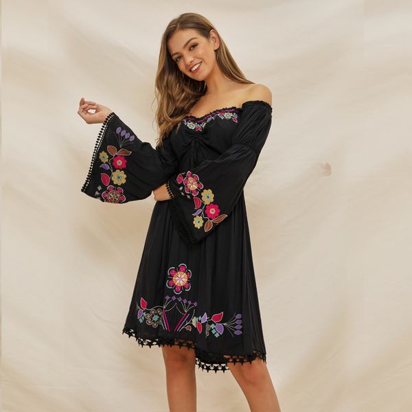 2020 boho black flora embroidery women dresses elegant slash neck strapless dresses woman party night midi flare sleeve casual dress, Black;gray
2020 boho black flora embroidery women dresses elegant slash neck strapless dresses woman party night midi flare sleeve casual dress, Black;gray