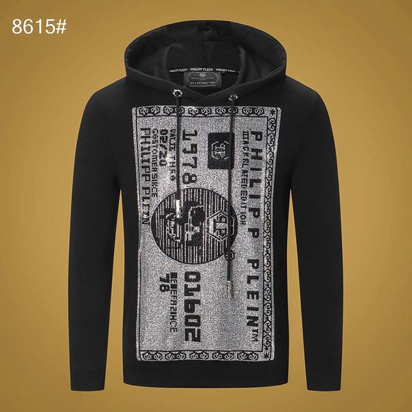 2019 autumn and winter new personality men's coin coins slim long-sleeved t-shirt european and american tide brand couple t-shirt, Black
2019 autumn and winter new personality men's coin coins slim long-sleeved t-shirt european and american tide brand couple t-shirt, Black