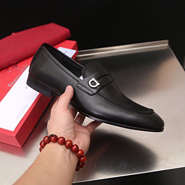 men dress shoes high end luxury italian style fashion men formal shoes brand trend plus size business leather, Black
men dress shoes high end luxury italian style fashion men formal shoes brand trend plus size business leather, Black