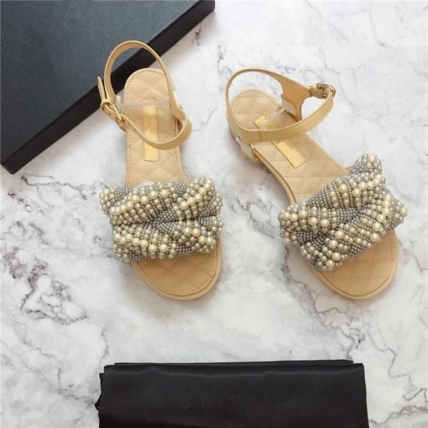 Sandálias lairuifen 
Sandálias lairuifen