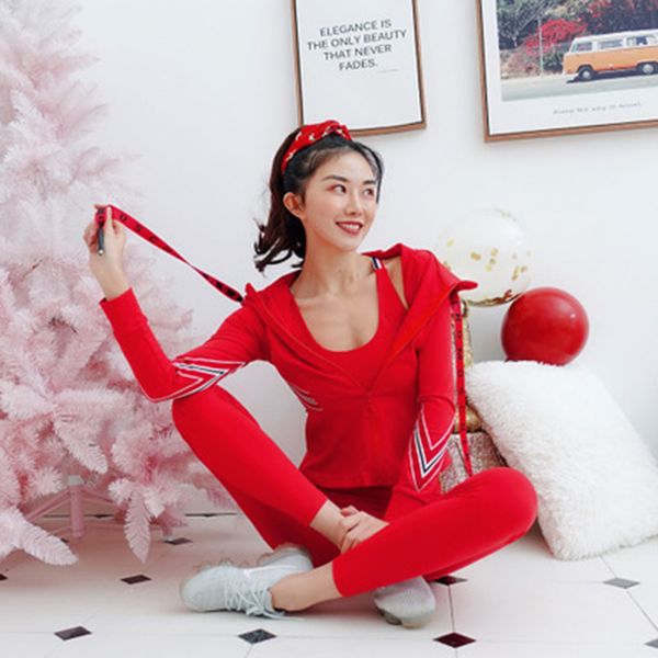 fitness yoga set coats+bra+leggings outdoor sportswear clothing fitness gym 3 piece sets training tracksuits, White;red
fitness yoga set coats+bra+leggings outdoor sportswear clothing fitness gym 3 piece sets training tracksuits, White;red