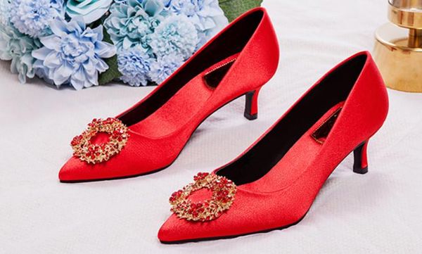 2019 women's shoes in spring and autumn with new style fine heel pointed end water drill silk and satin shoes heel 1.5cm ,5.5cm,8cm@uuu, Black
2019 women's shoes in spring and autumn with new style fine heel pointed end water drill silk and satin shoes heel 1.5cm ,5.5cm,8cm@uuu, Black