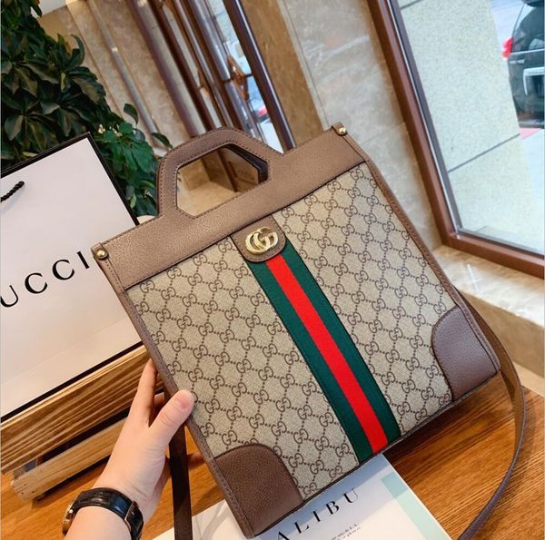 2020 fashion new famous designer men and women shoulder bag messenger bag handbag wallet q37
2020 fashion new famous designer men and women shoulder bag messenger bag handbag wallet q37