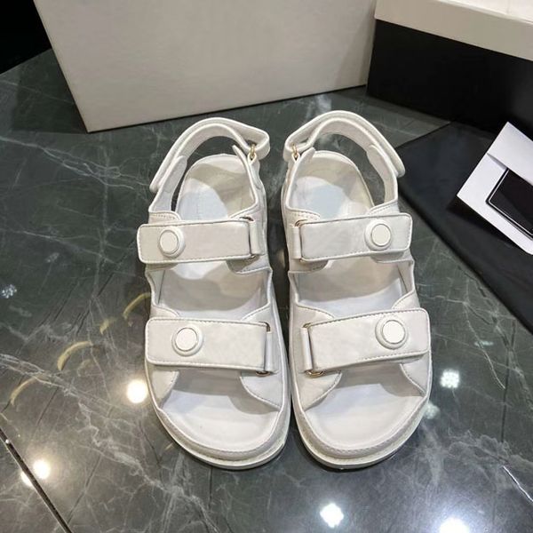 2020 new european and american luxury velcro real leather sewing women's sandals fashion flat shoes beach shoes summer thick shoes 35-4, Black
2020 new european and american luxury velcro real leather sewing women's sandals fashion flat shoes beach shoes summer thick shoes 35-4, Black