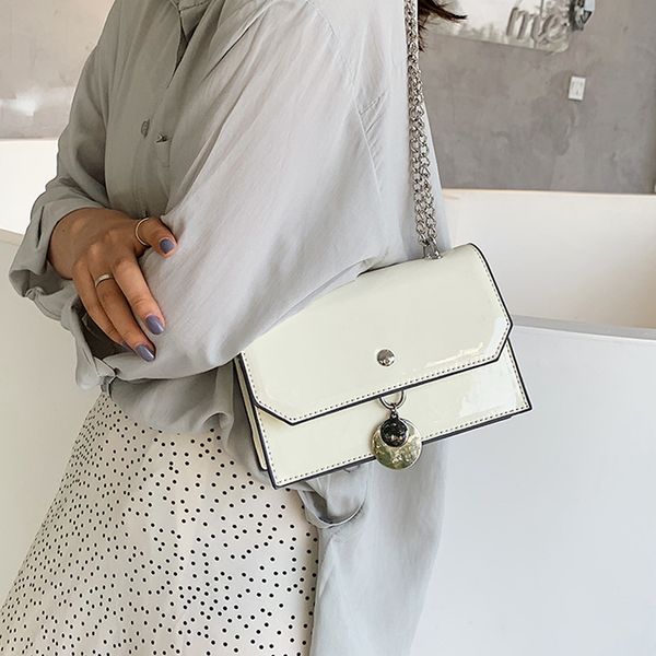 axukes handbag 2020 new ladies bag high sense chain crossbody bag patent leather small square
axukes handbag 2020 new ladies bag high sense chain crossbody bag patent leather small square
