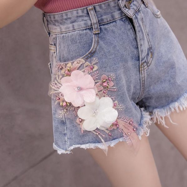 jean pants for women 2020 summer wear new beads embroidered stereo flower high waist denim shorts blue denim pants girls
jean pants for women 2020 summer wear new beads embroidered stereo flower high waist denim shorts blue denim pants girls