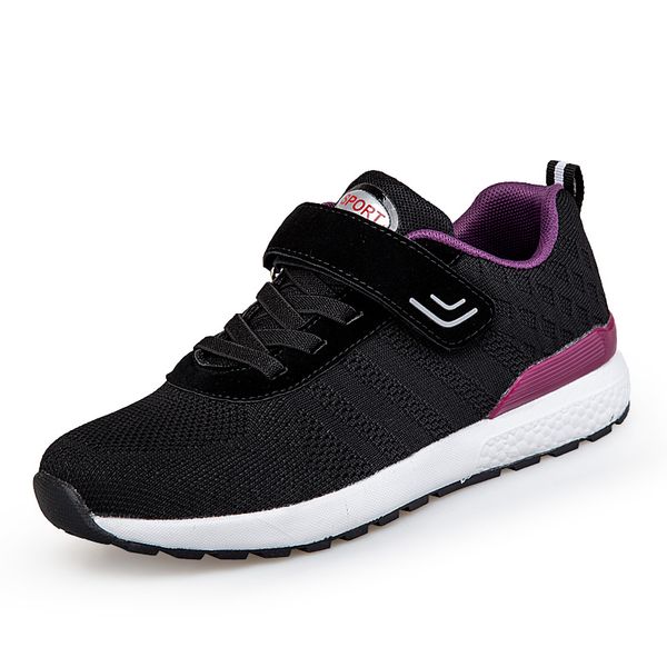 outdoor breathable mesh couple walking shoes non-slip light sports shoes woman casual man sneakers, Black
outdoor breathable mesh couple walking shoes non-slip light sports shoes woman casual man sneakers, Black