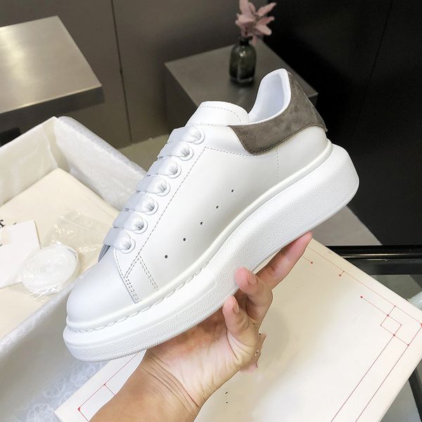 womens men casual shoes fashion white leather breathable sneakers flat platform shoes lady black chaussures white trainers
womens men casual shoes fashion white leather breathable sneakers flat platform shoes lady black chaussures white trainers